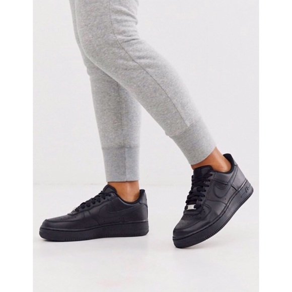 nike air force 1 07 women's urban outfitters